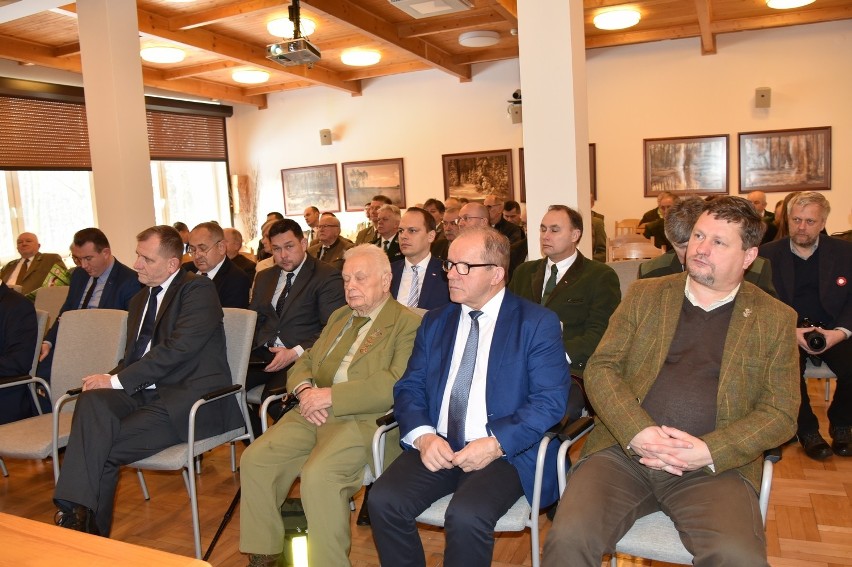 Janów Lubelski. Leśnicy i myśliwi wzięli udział w Ogólnopolskiej Konferencji Naukowej w Janowskim Nadleśnictwie (ZDJĘCIA)