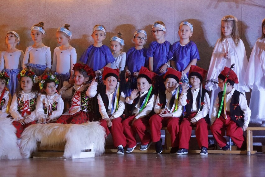 Legnica: Muzyczne Jasełka dzieci i wychowawczyń z Wesołej Dwudziestki, zobaczcie zdjęcia