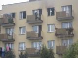 Pożar w bloku w Kolbuszowej. Osiem osób rannych [zdjęcia]