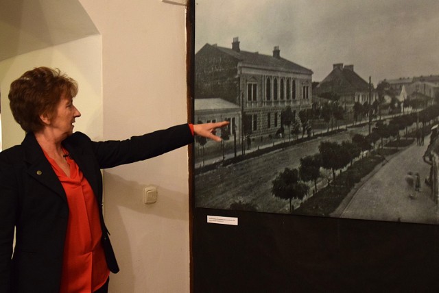 W jarosławskim Muzeum Kamienica Orsettich można od dzisiaj oglądać wystawę pn. "Jarosławskie Corso". Każdy może przenieść się w czasie i poznać historię ul. Grunwaldzkiej, jednej z najważniejszych ulic miasta.