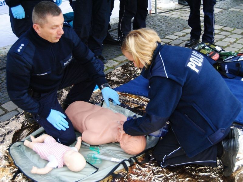 Lubuscy policjanci uczyli ratować [ZDJĘCIA]