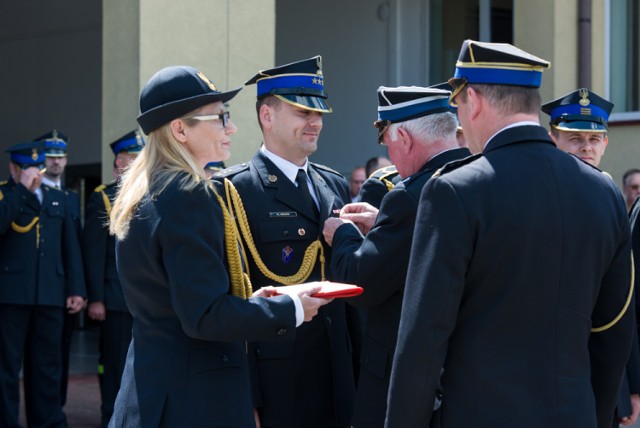 W środę, 17 maja, świętowano Dzień Strażaka w Rawie Mazowieckiej. Uroczystość odbyła się na terenie komendy Państwowej Straży Pożarnej w Rawie. Z okazji Dnia Strażaka wręczane były odznaczenia i awanse.