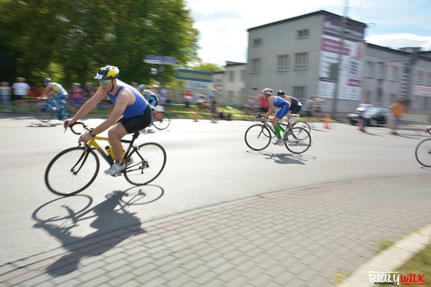 Triathlon Dąbrowa Górnicza 2017: Zobacz, jak poradzili sobie uczestnicy [ZDJĘCIA]