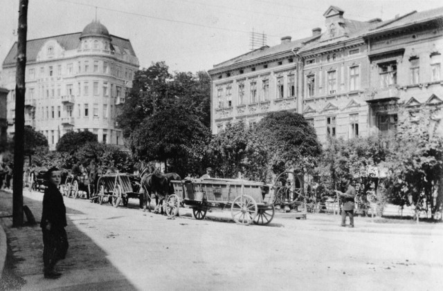 Plac na Bramie w Przemyślu w 1916 r.