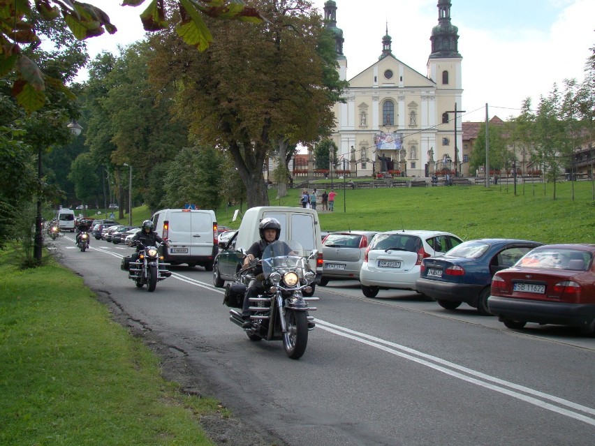 Tysiąc motocyklistów na pielgrzymce z Wadowic do Kalwarii Zebrzydowskiej