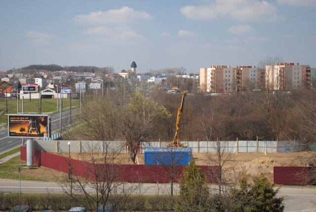 Budowa centrum spa u zbiegu ulic Orkana i Szaserów rozpoczęta.