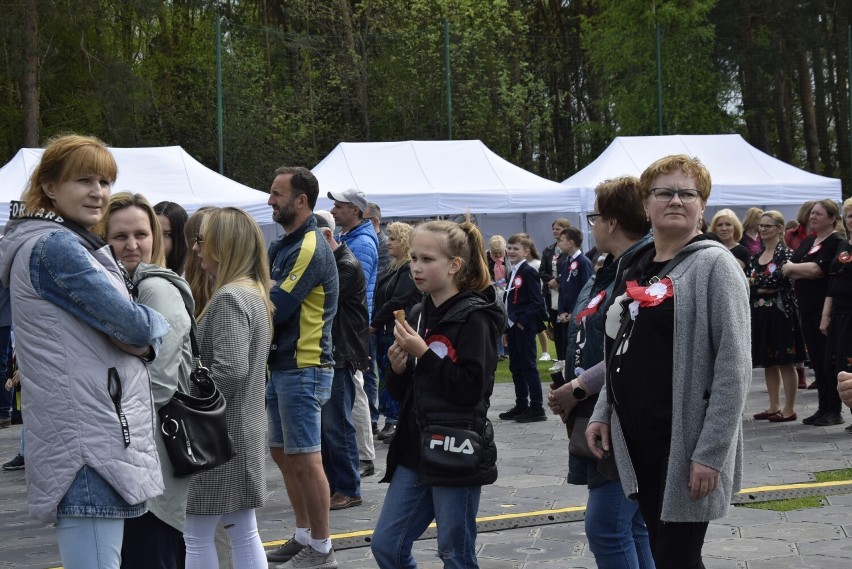 Majówka w Bełchowie jest okazję do zaprezentowania dorobku gminy Nieborów, uhonorowania miejscowego klubu piłkarskiego oraz wspólnego patriotycznego świętowania