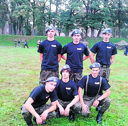 Uczniowie ZS nr 1 w Myszkowie byli na mistrzostwach sportowo-obronnych Commando 2011