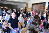 Dzień otwarty w Publicznej Szkole Podstawowej numer 9 w Radomiu – Załoga "9" zaprasza na pokład. Mnóstwo uśmiechu i atrakcji. Zobacz zdjęcia