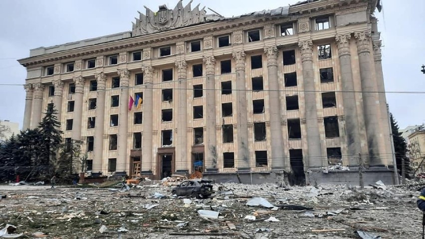 Tak Rosja zniszczyła ukraińskie miasta. Zobacz zdjęcia z...