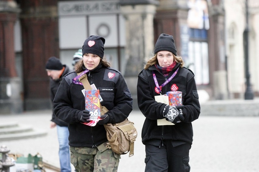 Wielka Orkiestra Świątecznej Pomocy już gra w Legnicy [ZDJĘCIA]