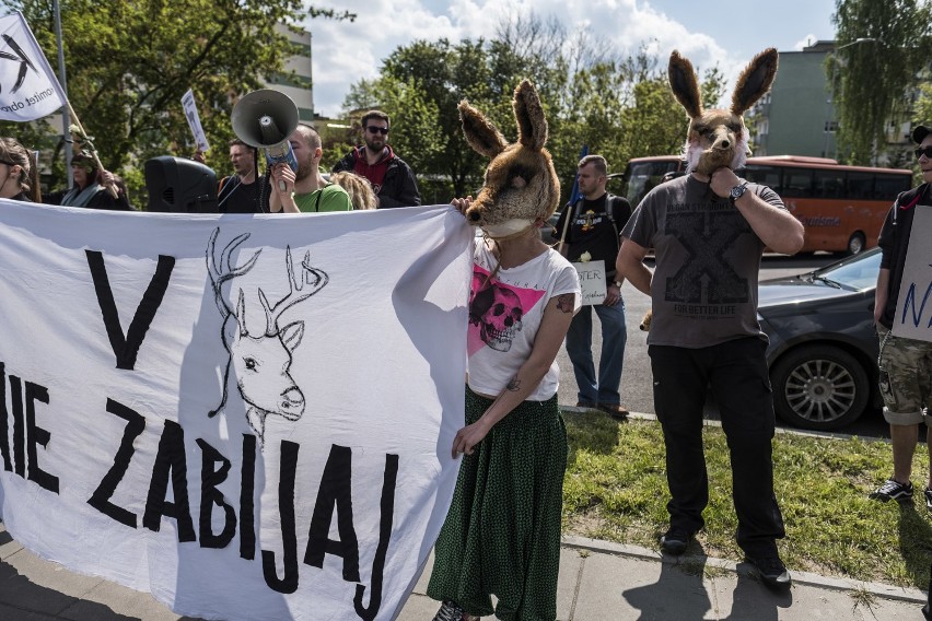 Toruń: Protest przeciwko ministrowi Szyszce [ZDJĘCIA]