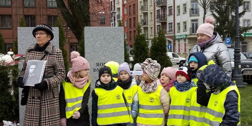 Pamiętali o urodzinach Marszałka. Dla Niego polskość to była normalność! ZDJĘCIA