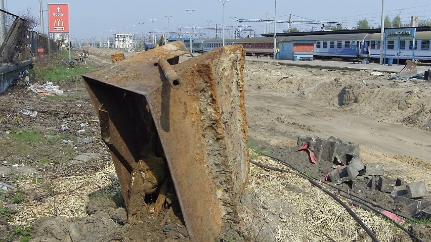 Gdynia: Trwa remont torowiska w kierunku Pruszcza Gdańskiego