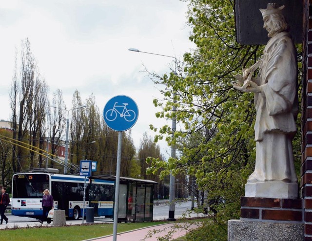 Przystanek nie zostanie też przemianowany na "kapliczkę"