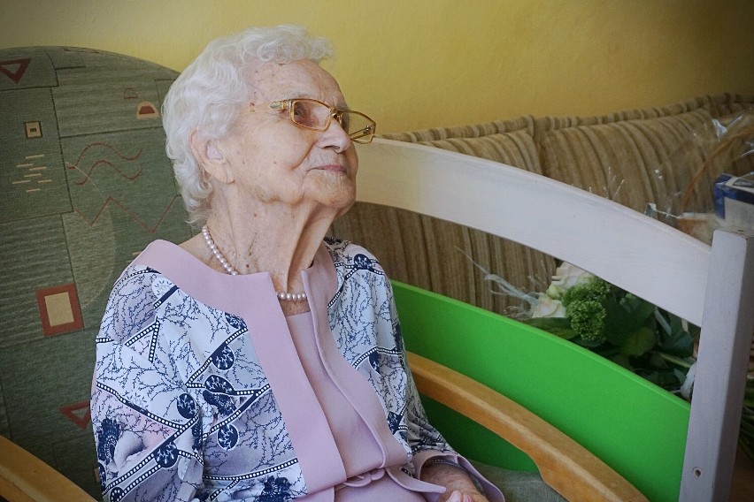 Dzisiaj (13 sierpnia) swoje 100. urodziny obchodzi Pani Wanda Dobrzyńska, która od urodzenia związana jest z Kutnem