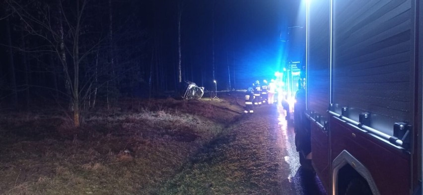 Wypadek na trasie Kuźnica Zbąska - Boruja Kościelna. Kierowca trafił do szpitala