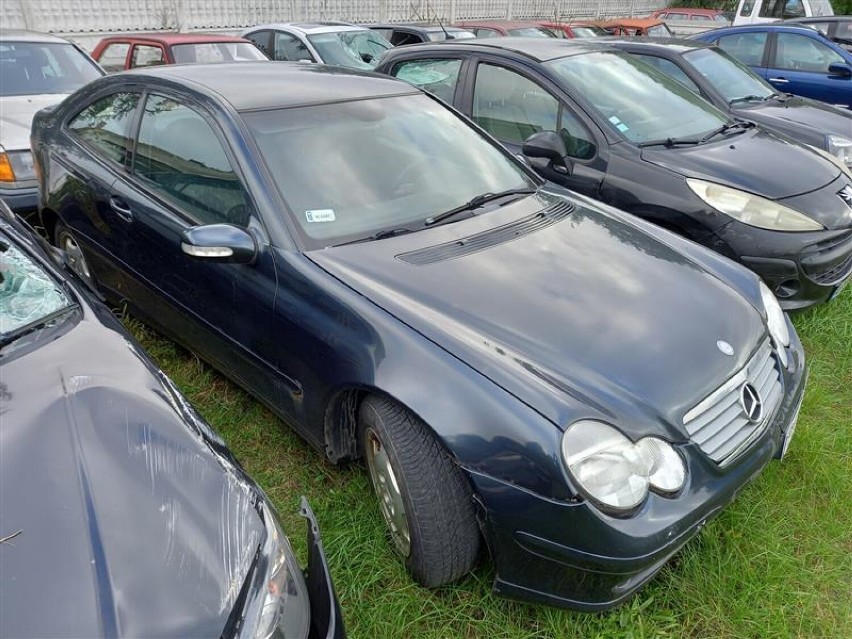 Samochód osobowy Mercedes-Benz,  rok produkcji 2002 - 3 150,...