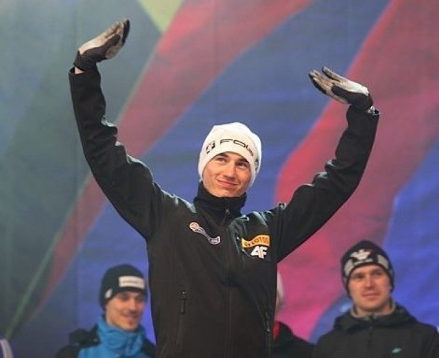 http://pl.wikipedia.org/w/index.php?title=Plik:Adams_Bulls_Eye_-_Kamil_Stoch.jpg&filetimestamp=20111213193913