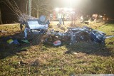 Śmiertelny wypadek na trasie Bielsk Podlaski - Hajnówka. Zginął 17-letni kierowca i pasażer[ZDJĘCIA]