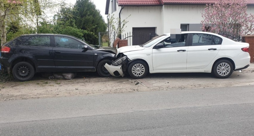 Maturzysta nie dojechał na egzamin. Miał wypadek pod Wrocławiem (ZDJĘCIA)