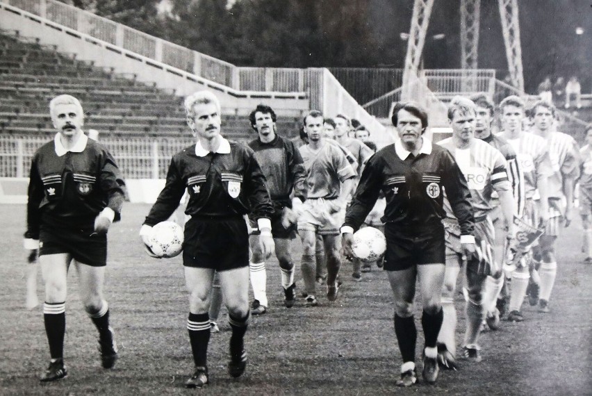 24 czerwca 1992 roku piłkarze Miedzi Legnica  zdobyli Puchar Polski, zobaczcie zdjęcia