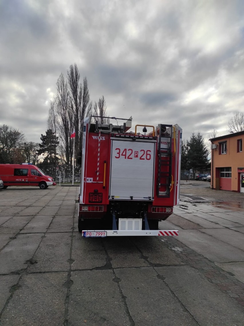 Nowy, ciężki wóz bojowy trafił do strażaków z Kalisza