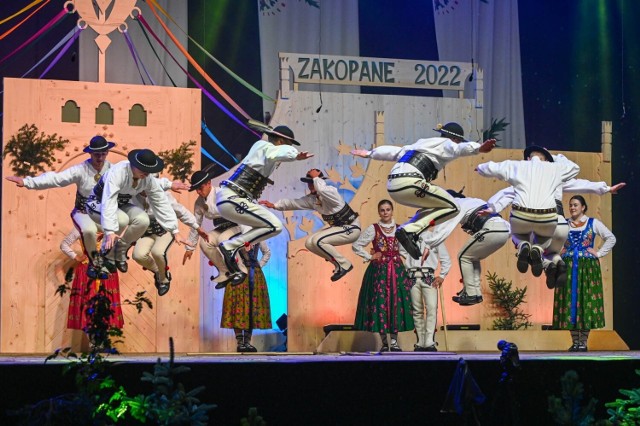 Międzynarodowy Festiwal Folkloru Ziem Górskich to jedno z najważniejszych wydarzeń kulturalnych pod Giewontem. Festiwal odbywa się już od ponad pół wieku