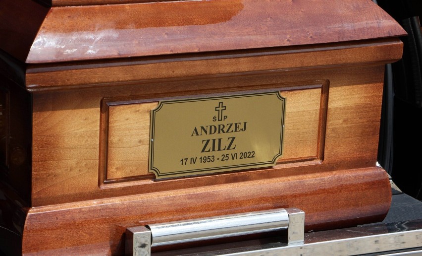 Bliscy i przyjaciele pożegnali śp. Andrzeja Zilza, radnego...