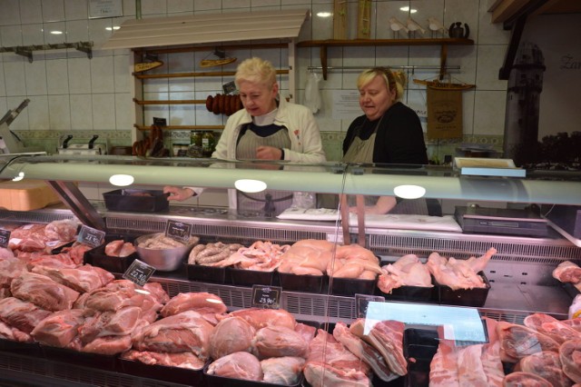 Ceny w popularnych sklepach firmowych oraz w marketach na terenie Żar i Żagania utrzymują się na takim samym poziomie od kilku tygodni.