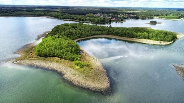 Jezioro Niesłysz i Niesulice z lotu ptaka – w obiektywie Grzegorza Walkowskiego