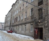 Właściciel kamienicy przy Nowomiejskiej 4 chce pieniędzy od lokatorów i UMŁ [ZDJĘCIA]
