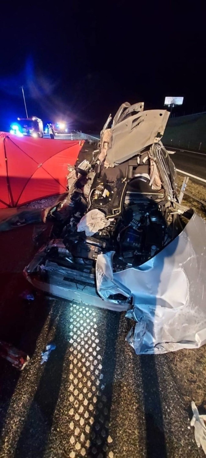 W wypadku na A1 w Malankowie zginęło dwoje mieszkańców...