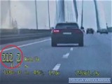 Pędził po AOW ponad 200 km/h! Mandat dla pirata drogowego na kilka tysięcy złotych! [ZDJĘCIA]