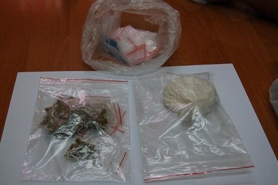Policjanci zarekwirowali ponad 120 gramów narkotyków