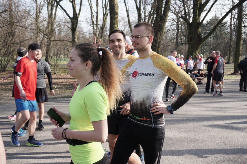 Parkrun Łódź. Bieg w parku Poniatowskiego - 1 kwietnia 2017 r. [ZDJĘCIA, FILM]