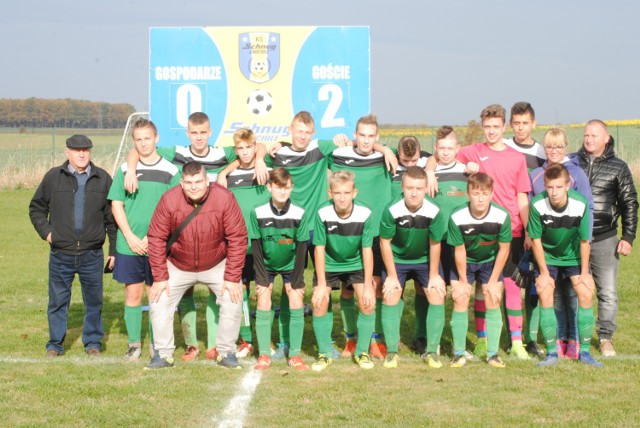 Ostatni mecz juniorów młodszych w rundzie jesiennej rozgrywek piłki nożnej II ligi okręgowej B1 Junior Młodszy, w którym zmierzyły się Schnug Chociule i Meteor Jordanowo