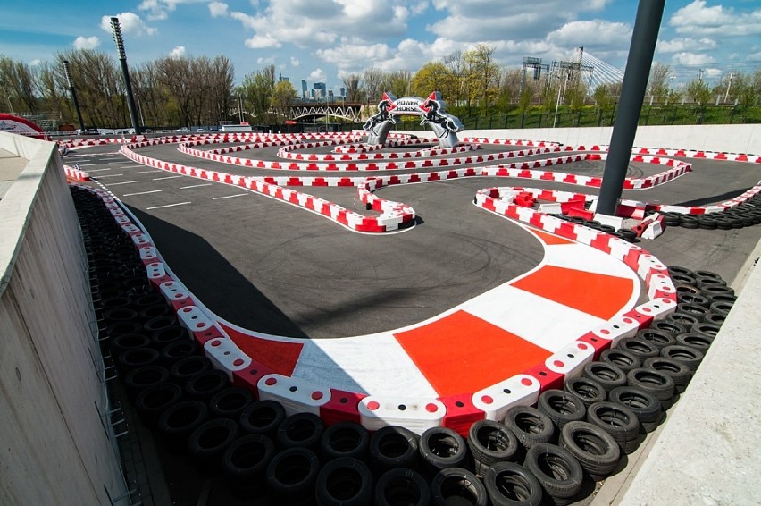 Gokarty, Stadion Narodowy 2017. 1 kwietnia początek sezonu,...