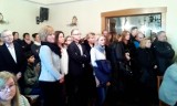 Sesja Rady Miejskiej w Jarocinie: Protestujący rodzice przyszli na sesję [ZDJĘCIA]