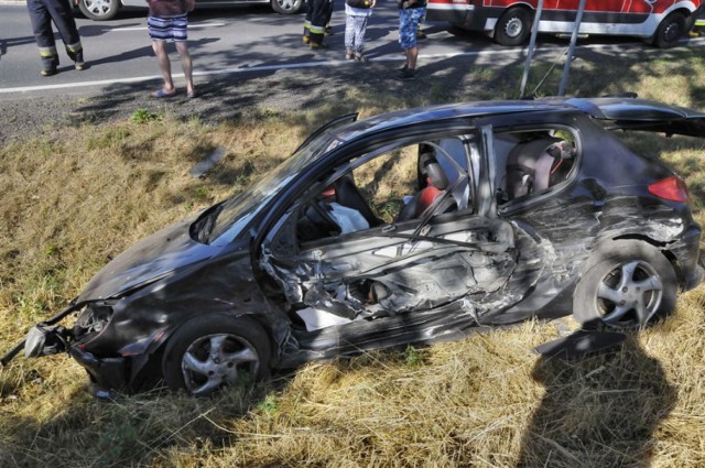 Poważny wypadek w Racocie. Ranne zostały trzy osoby