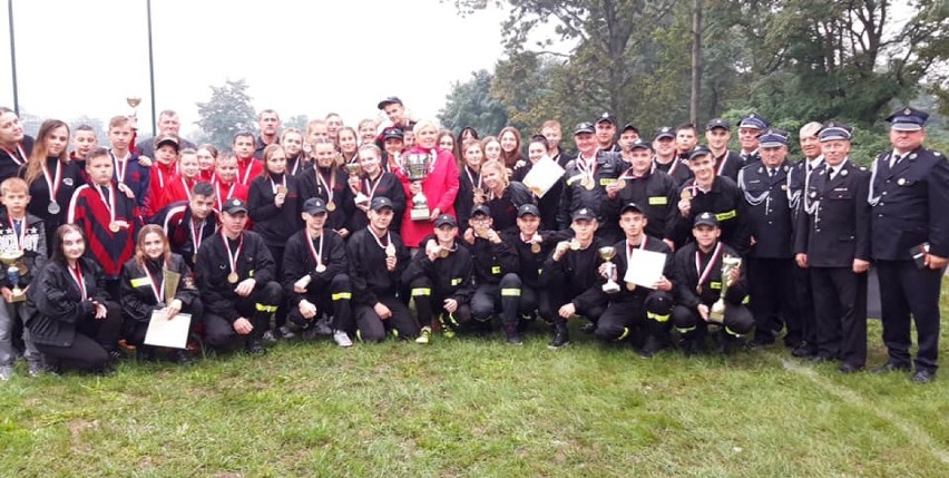 Drużyny pożarnicze z gminy Dziadowa Kłoda najlepsze w zawodach (GALERIA)