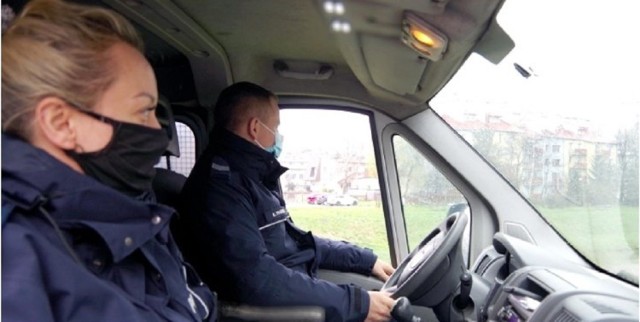 Częstochowscy policjanci uratowali życie 37-latce