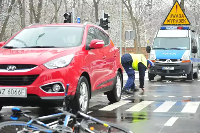 Zdjęcie ilustracyjne wykonane 05.02.2015 podczas prezentacji kamer 3D przez stołeczną policję.