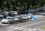 Internauta: Parking? A może jednak chodnik!