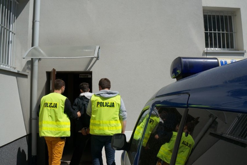 Policja Siemianowice: Groził nożem dziewczynie z zazdrości...