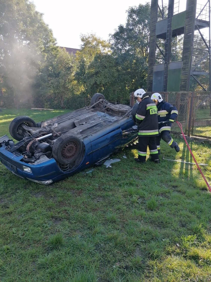 W stargardzkiej komendzie straży pożarnej odbył się egzamin szkolenia podstawowego strażaków ratowników OSP 2021