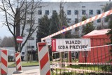 Szpital wojewódzki w Tychach w czasie epidemii. Przybywa darczyńców