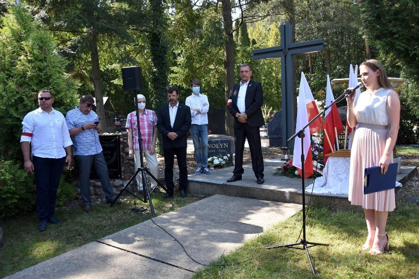 Bitwa warszawska: W Chodzieży odsłonięto kamień upamiętniający "Cud nad Wisłą" [ZDJĘCIA]