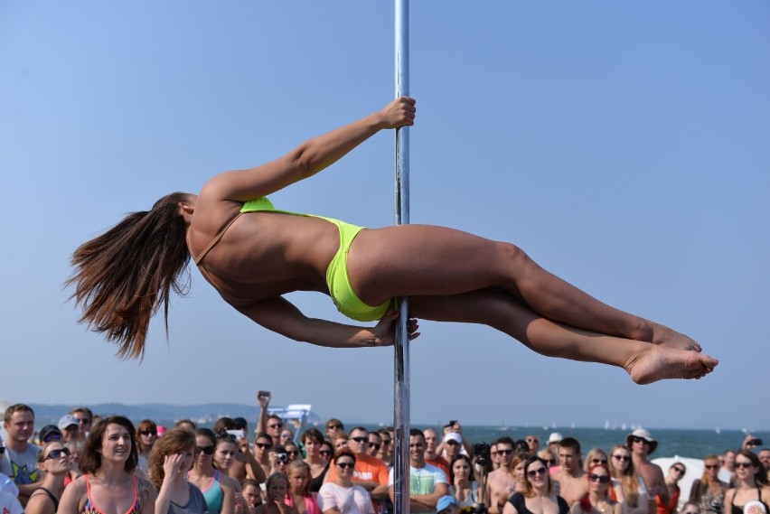 Summer Pole Battle na plaży w Sopocie [ZDJĘCIA, VIDEO]