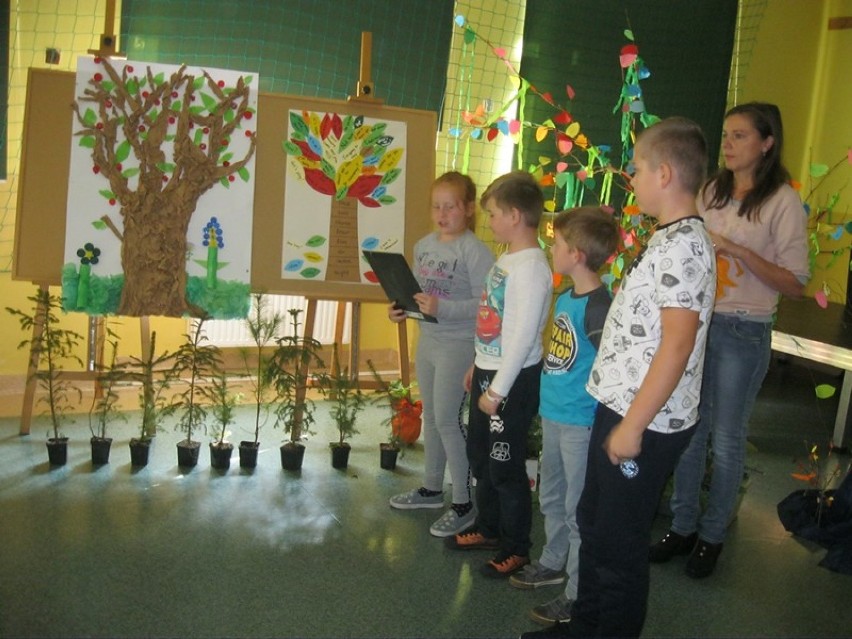 Uczniowie z Zakrzyna już wiedzą, jak ważne dla ludzi są drzewa